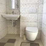 будинок біля джерела Skhidnytsia